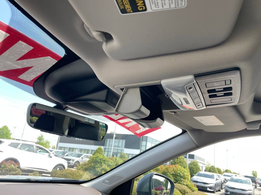 Used 2023 Nissan Rogue SL w/ SL Premium Package image 22