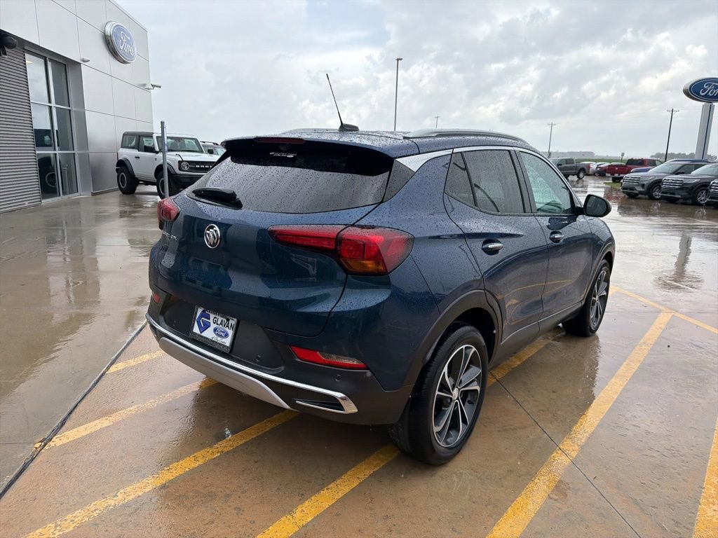Used 2021 Buick Encore GX Essence w/ Advanced Technology Package FWD image 7