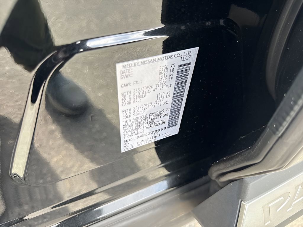 Used 2023 Nissan Pathfinder Platinum w/ Cargo Package AWD/4WD image 39