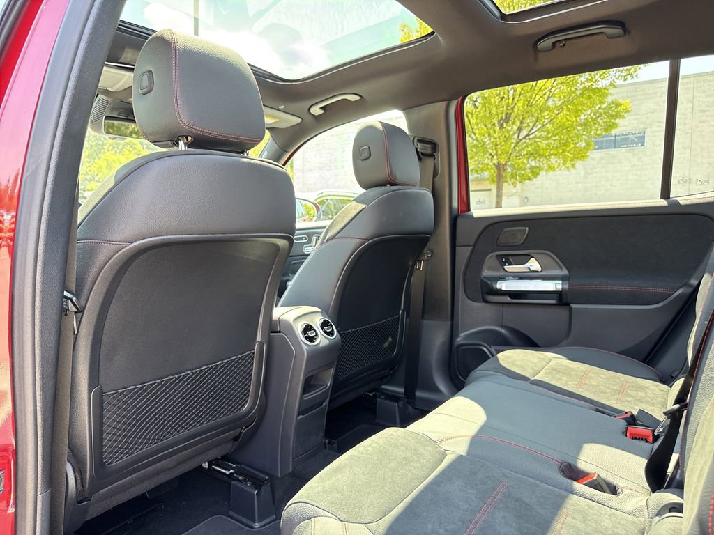 New 2026 Mercedes-Benz GLB 250 4MATIC image 13