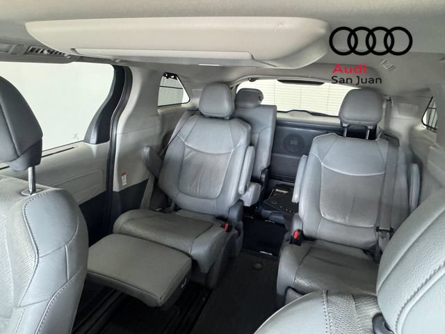 Used 2021 Toyota Sienna Limited FWD image 11