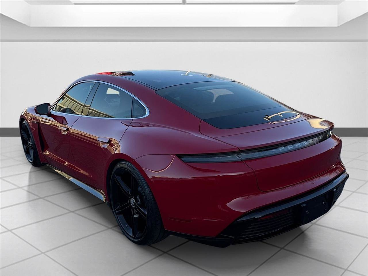Used 2021 Porsche Taycan 4S AWD/4WD image 9