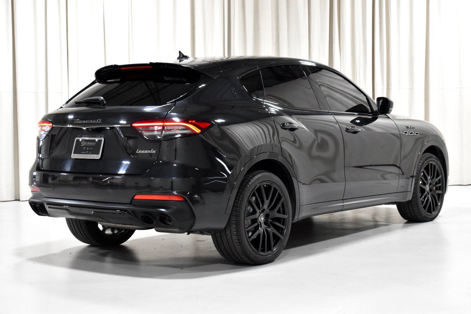 Used 2023 Maserati Levante Modena AWD/4WD image 5