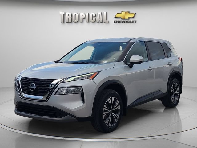 Used 2023 Nissan Rogue SV