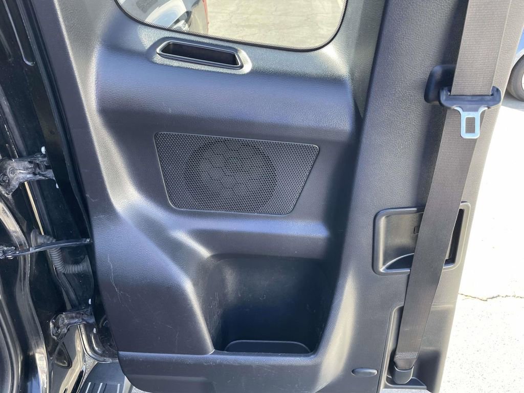 Used 2017 Toyota Tacoma SR5 w/ Tow Package image 19