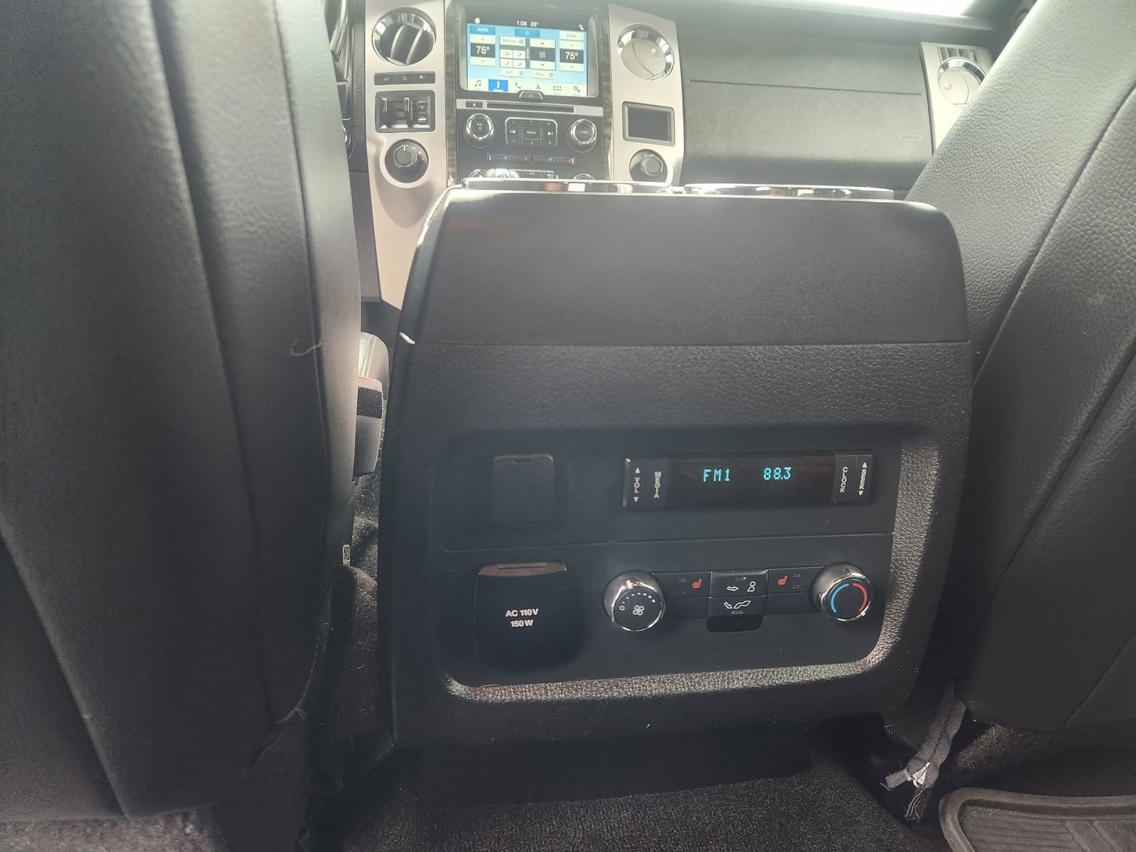 Used 2017 Ford Expedition Limited image 30