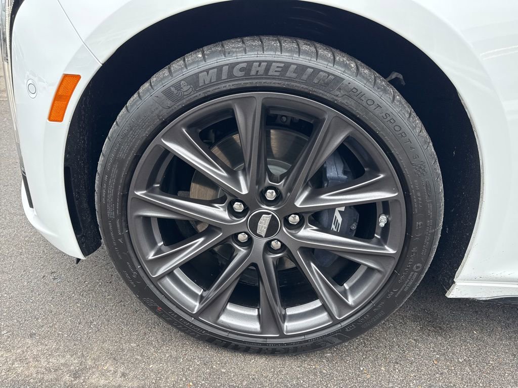 Used 2026 Cadillac CT5 V w/ Technology Package image 30