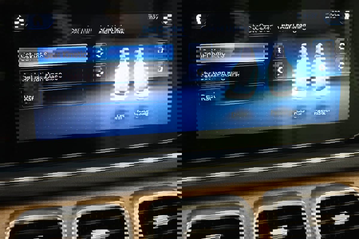 Used 2022 Mercedes-Benz GLS 450 GLS 450 image 55