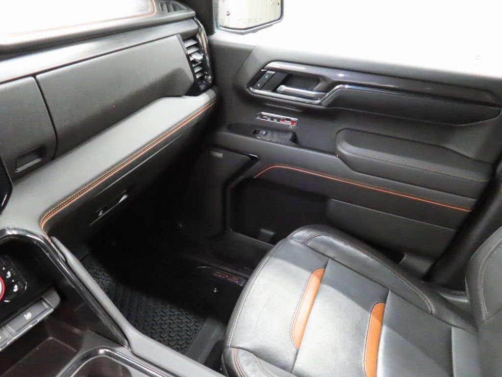 Used 2022 GMC Sierra 1500 AT4 w/ AT4 Premium Package AWD/4WD image 30