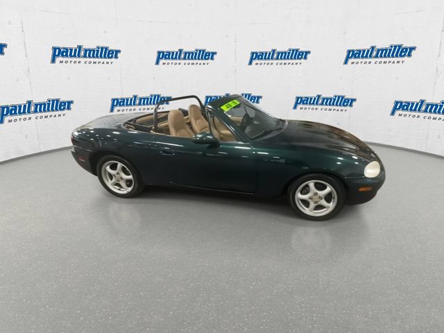 Used 1999 MAZDA MX-5 Miata RWD image 12