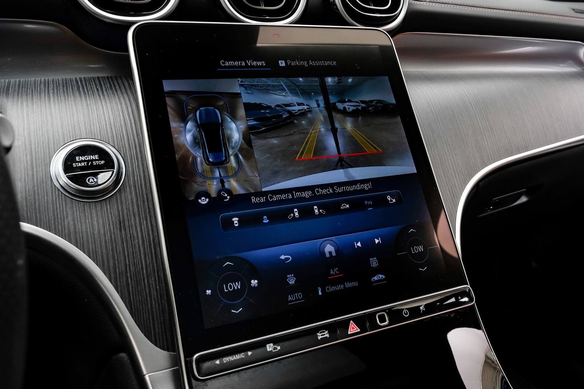 Used 2024 Mercedes-Benz GLC 300 4MATIC image 27