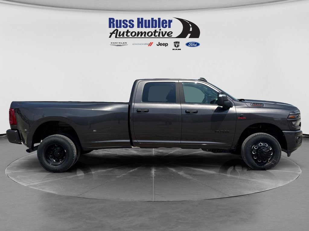 New 2026 RAM 3500 Big Horn AWD/4WD image 8
