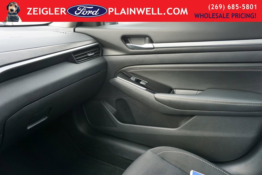 Used 2023 Nissan Altima 2.5 SV w/ SV Premium Package image 33
