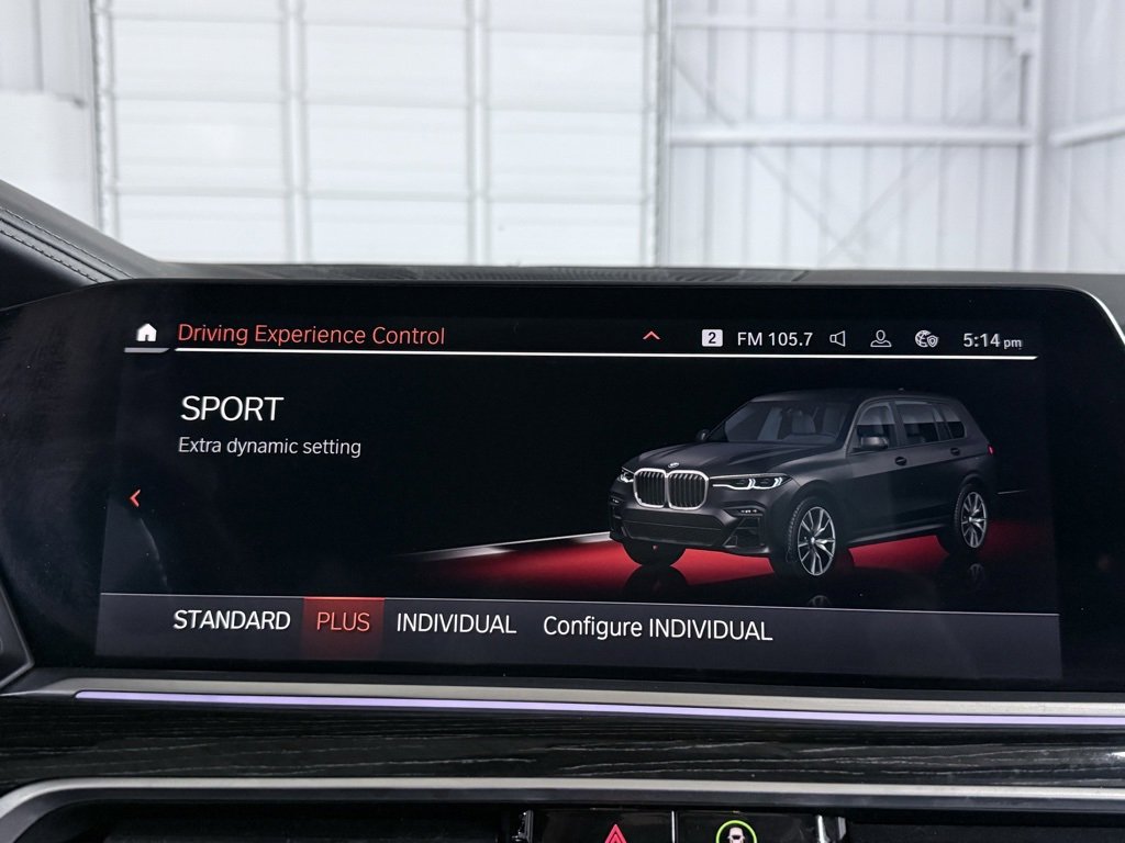 Used 2022 BMW X7 M50i image 42