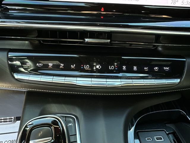 Certified 2023 Cadillac Escalade V AWD/4WD image 27