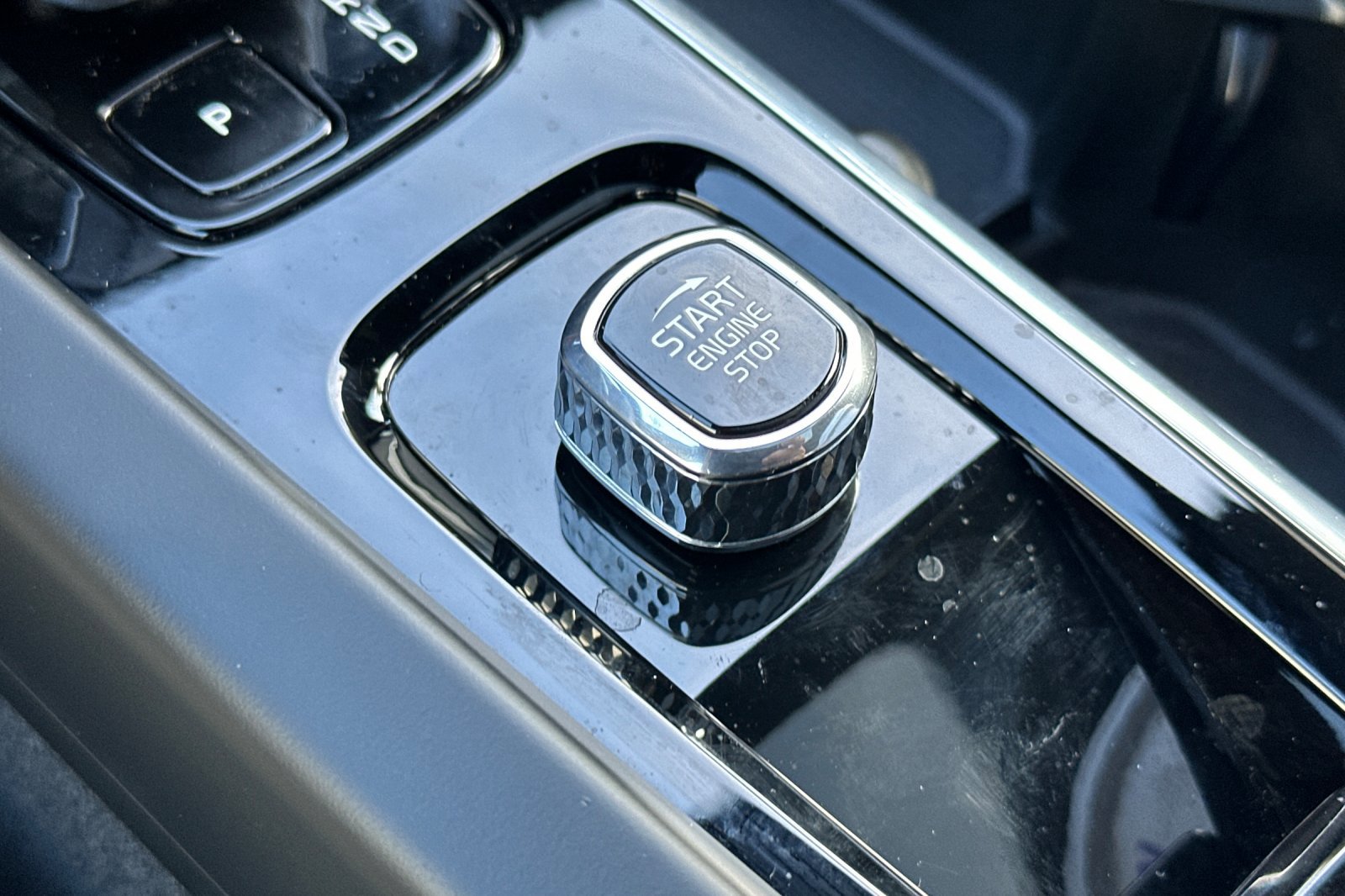 Certified 2023 Volvo S60 B5 Plus w/ Climate Package image 26