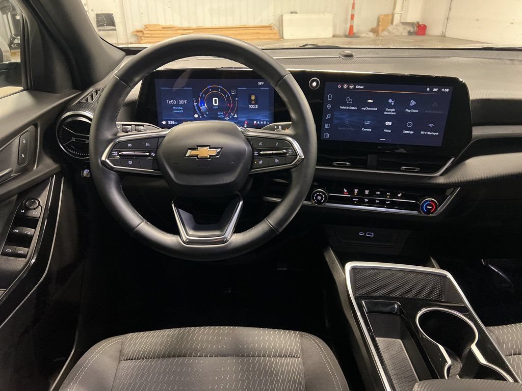 Certified 2025 Chevrolet Equinox LT AWD/4WD image 12