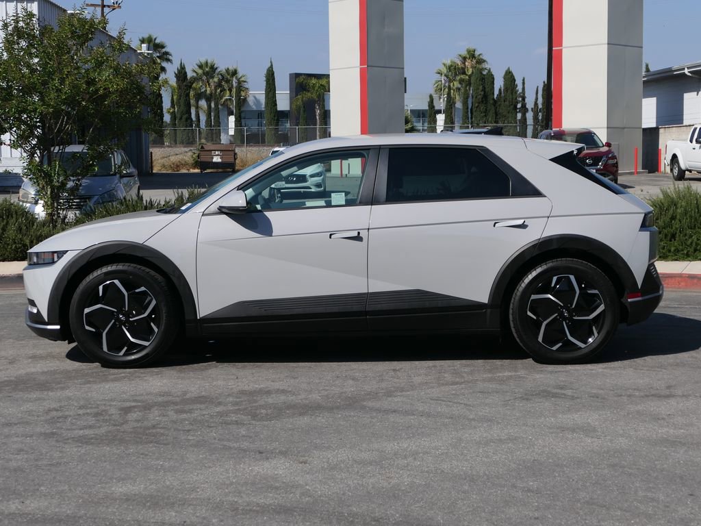Certified 2024 Hyundai Ioniq 5 SEL RWD image 6