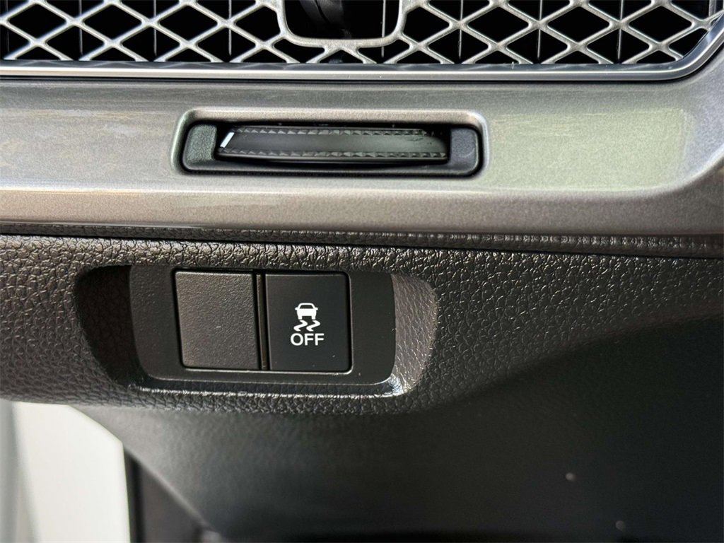 Certified 2024 Acura Integra image 10