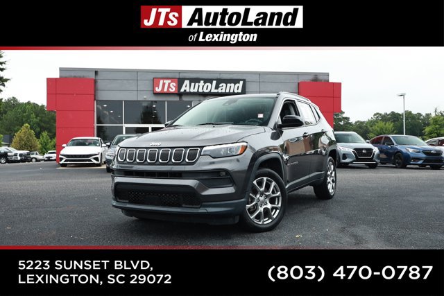 Used 2022 Jeep Compass Latitude w/ Sun and Sound Group