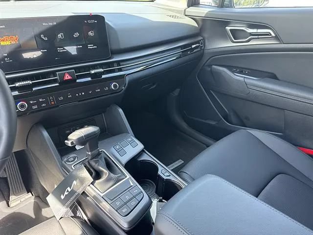 New 2026 Kia Sportage EX AWD/4WD image 11