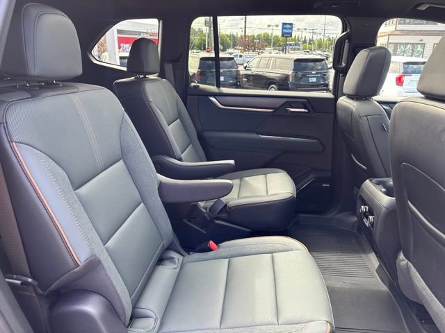 Used 2026 GMC Acadia AT4 AWD/4WD image 35