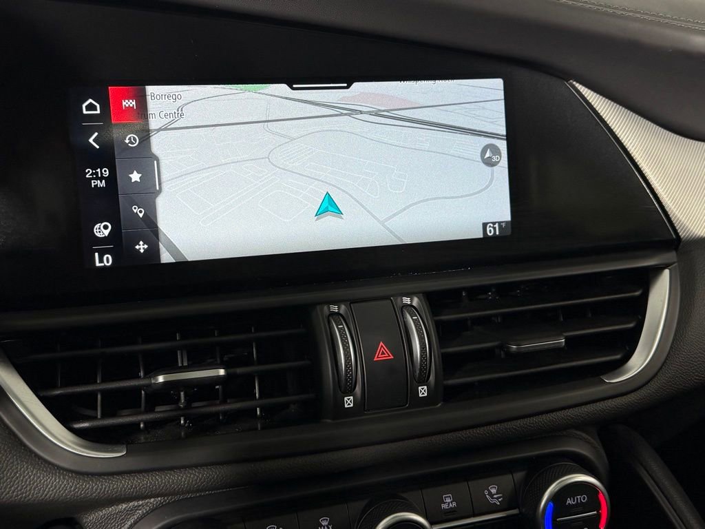 Used 2024 Alfa Romeo Giulia Veloce image 21