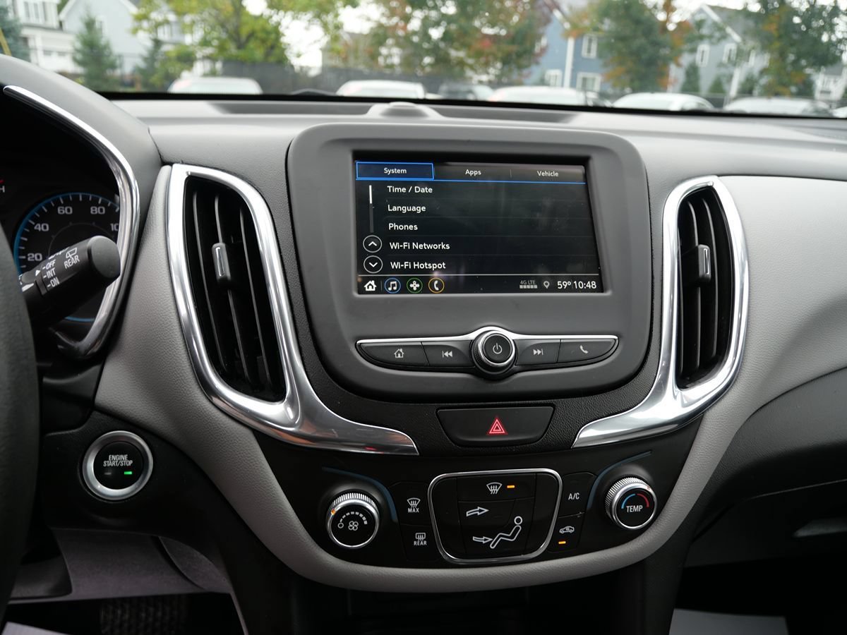 Used 2019 Chevrolet Equinox LS AWD/4WD image 13