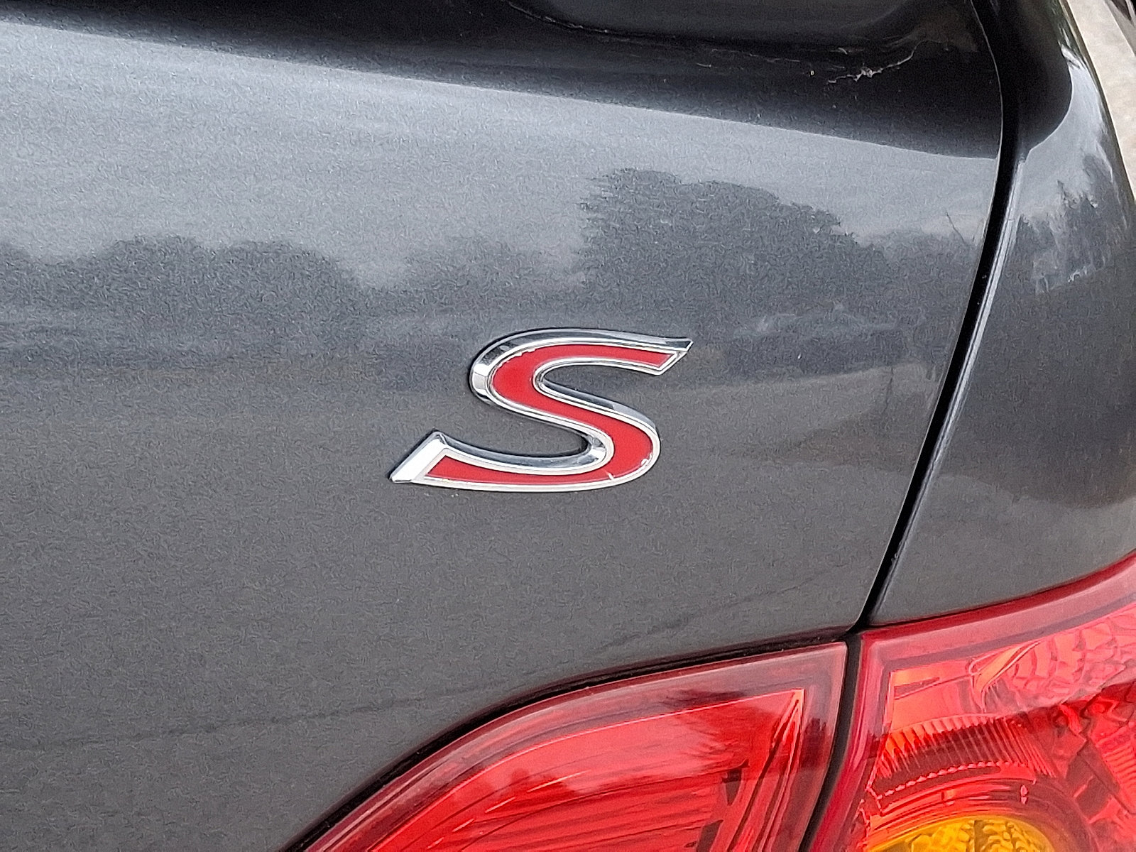 Used 2010 Toyota Corolla S image 30