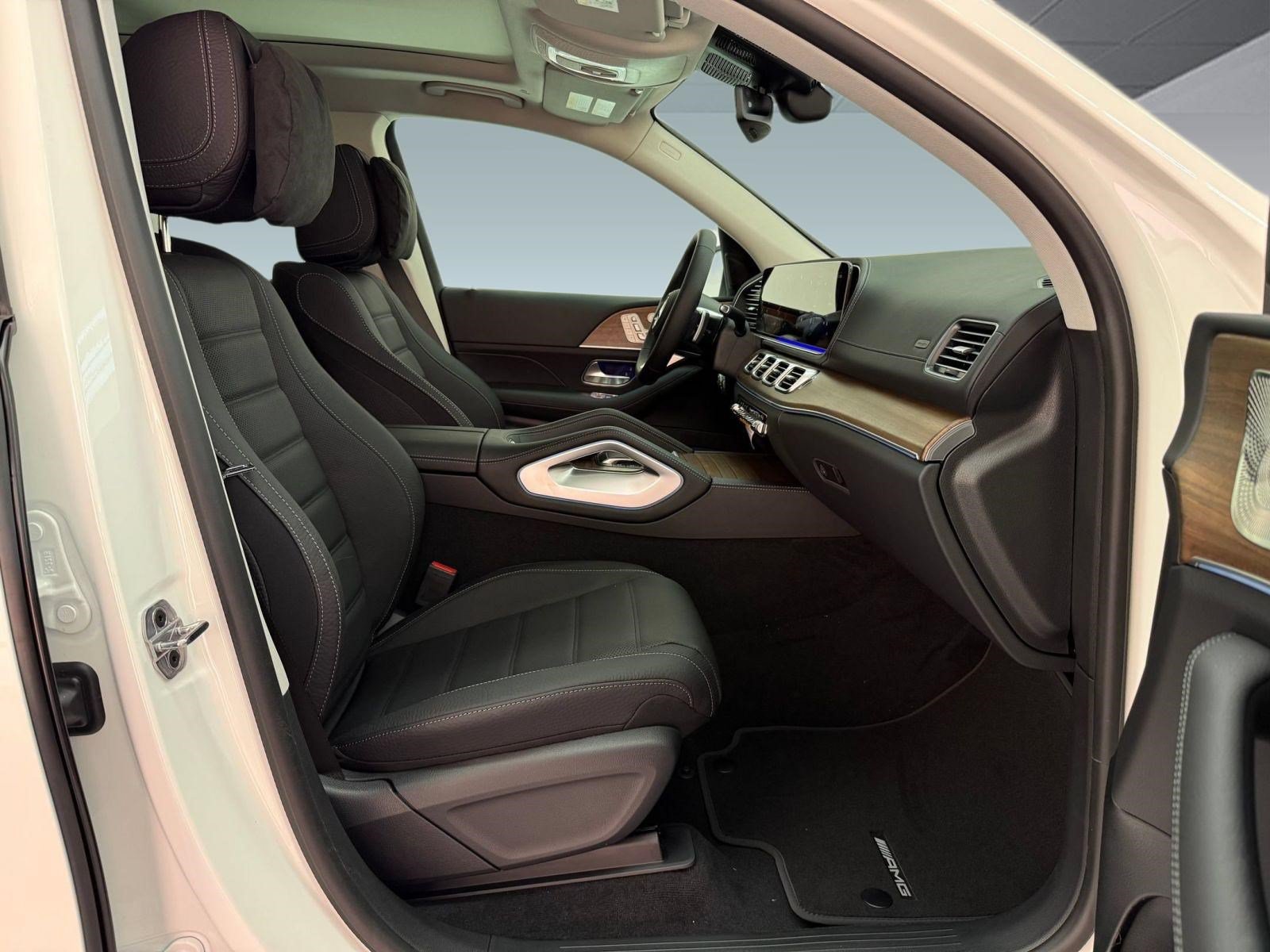 New 2026 Mercedes-Benz GLS 450 4MATIC image 23