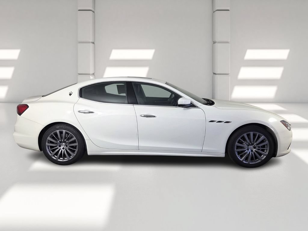 Used 2022 Maserati Ghibli Modena RWD image 4