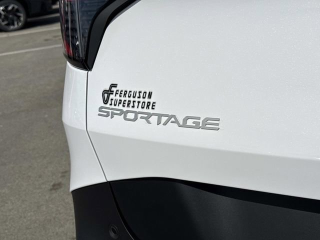 New 2026 Kia Sportage LX image 5