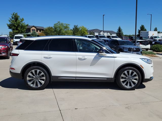 Used 2020 Lincoln Corsair Reserve w/ Equipment Group 201A FWD image 2