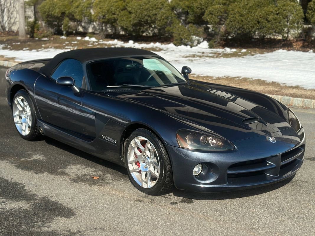 Used 2006 Dodge Viper SRT-10 RWD image 3