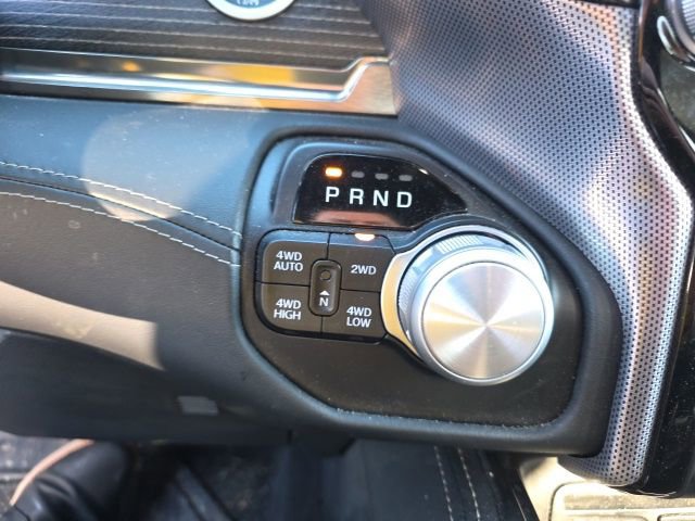 Used 2019 RAM 1500 Limited w/ Trailer Tow Group image 14