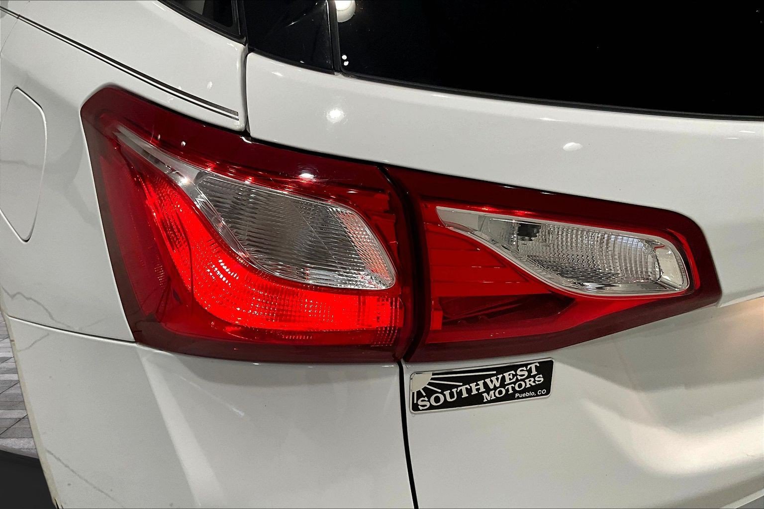 Used 2021 Chevrolet Equinox LT AWD/4WD image 23