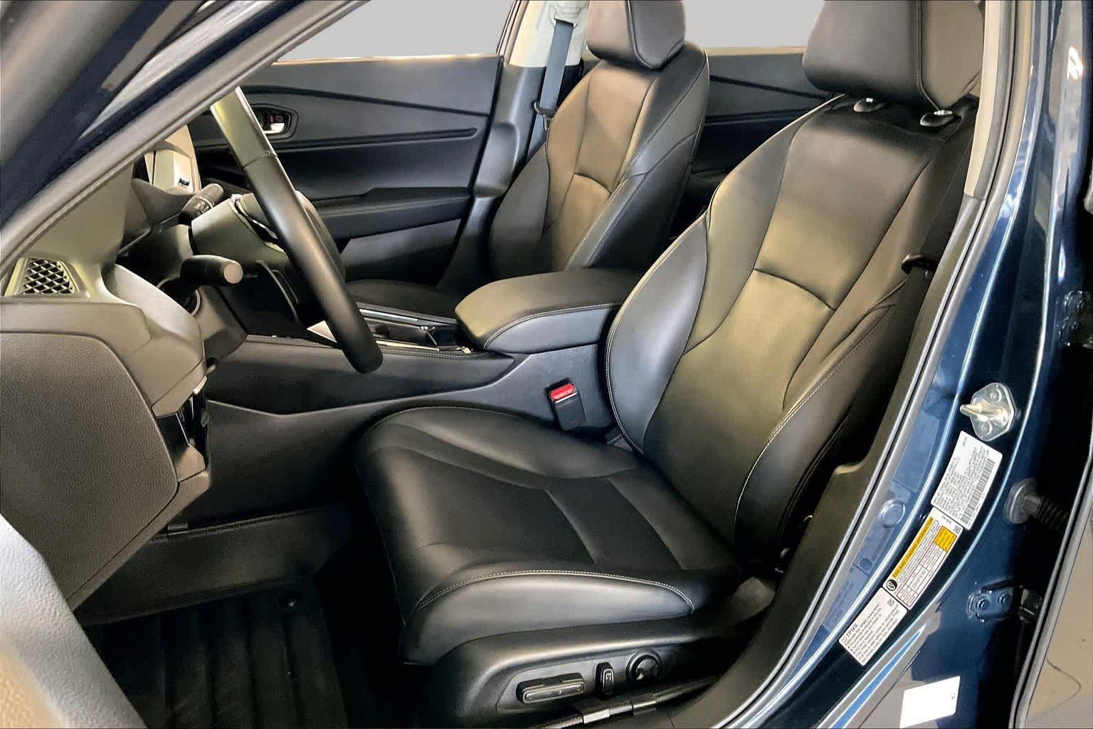 Used 2024 Honda Accord Touring image 7