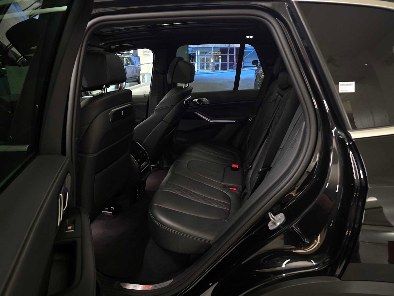 Used 2025 BMW X5 xDrive50e image 19