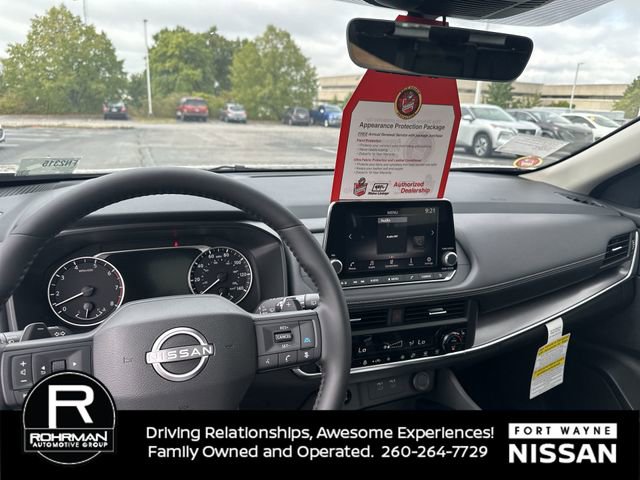 New 2026 Nissan Rogue SV w/ SV Premium Package image 12