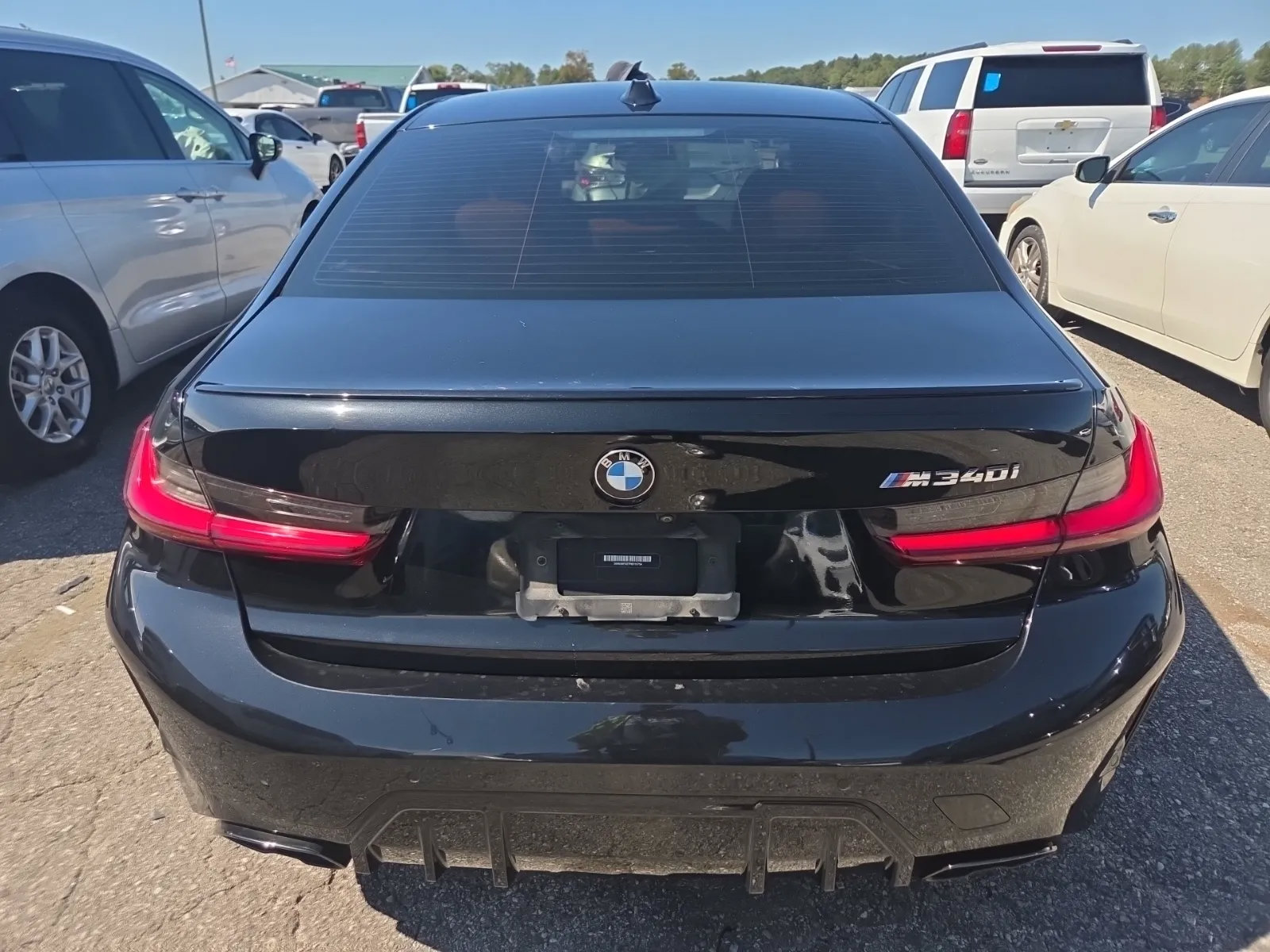 Used 2023 BMW M340i w/ Premium Package RWD image 9