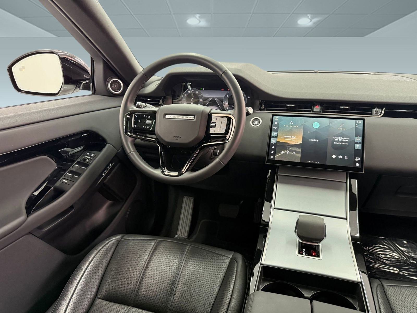 Used 2024 Land Rover Range Rover Evoque S image 25