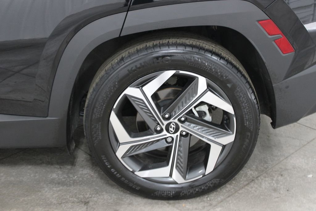 Used 2024 Hyundai Tucson Limited image 47