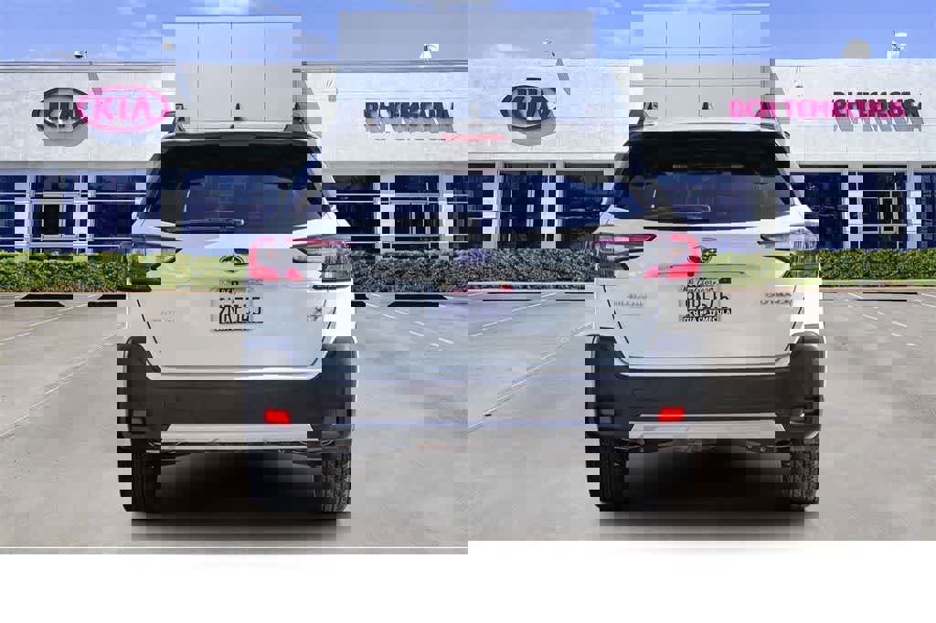 Used 2024 Subaru Outback Limited XT image 5