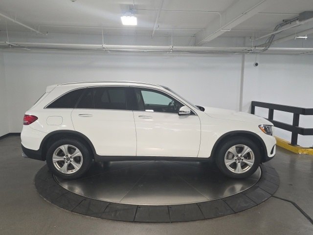 Used 2018 Mercedes-Benz GLC 300 4MATIC image 8