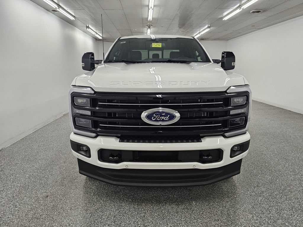 New 2026 Ford F350 Platinum w/ FX4 Off-Road Package AWD/4WD image 2