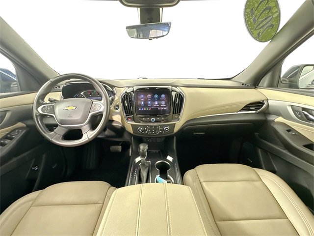 Used 2022 Chevrolet Traverse LT w/ LT Premium Package image 11