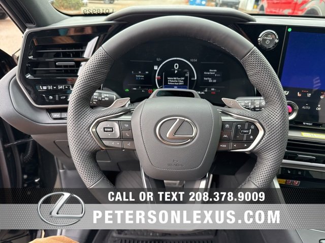 New 2026 Lexus TX 500h AWD image 25