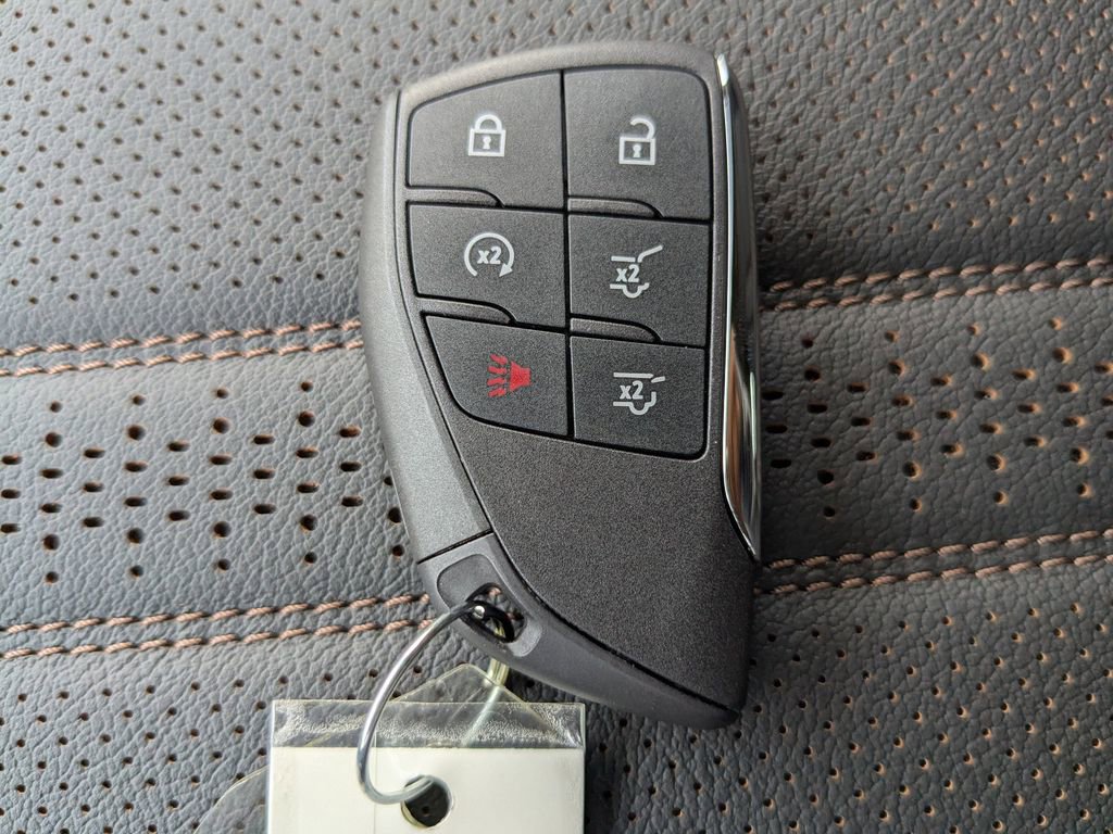 New 2025 Chevrolet Suburban High Country image 33