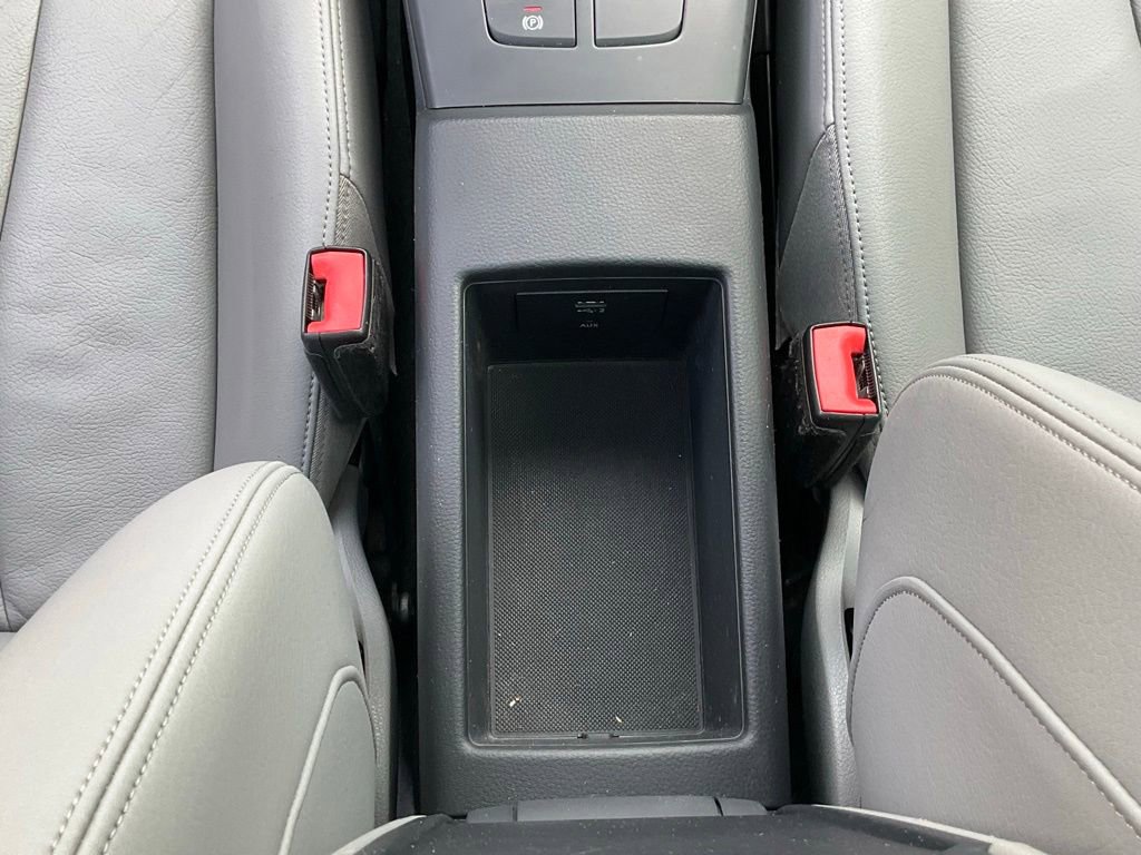 Used 2017 Audi A3 e-tron Prestige w/ Prestige Package FWD image 43