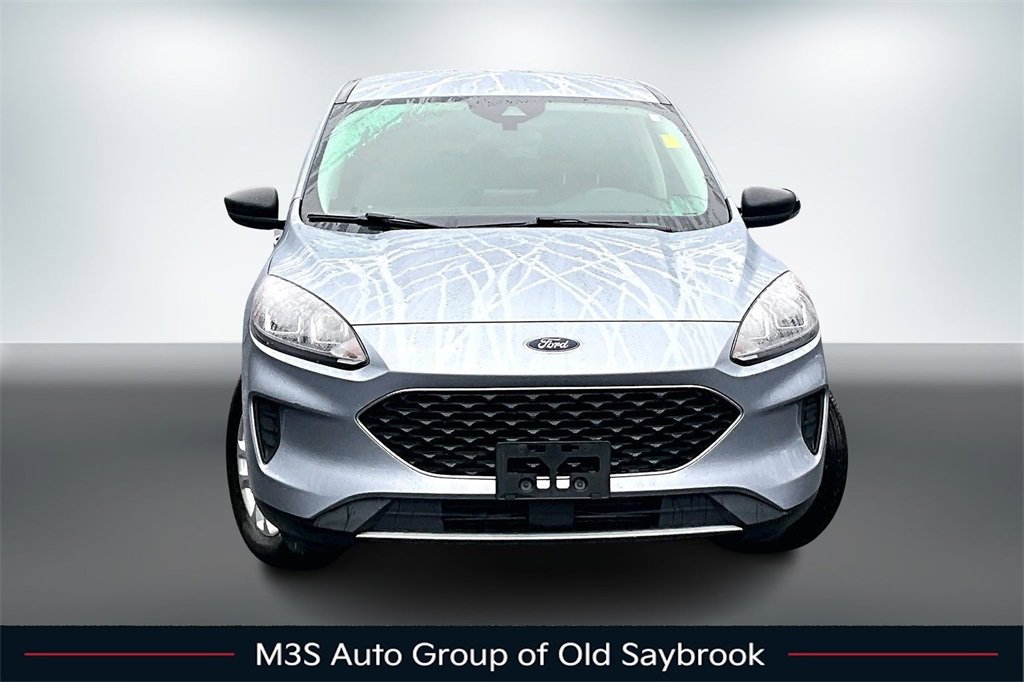 Used 2022 Ford Escape SE image 2